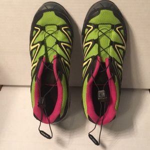 Salomon Trail Hiking Shoes Women Size 7 Lime and Pink with Quick Draw Laces Mint